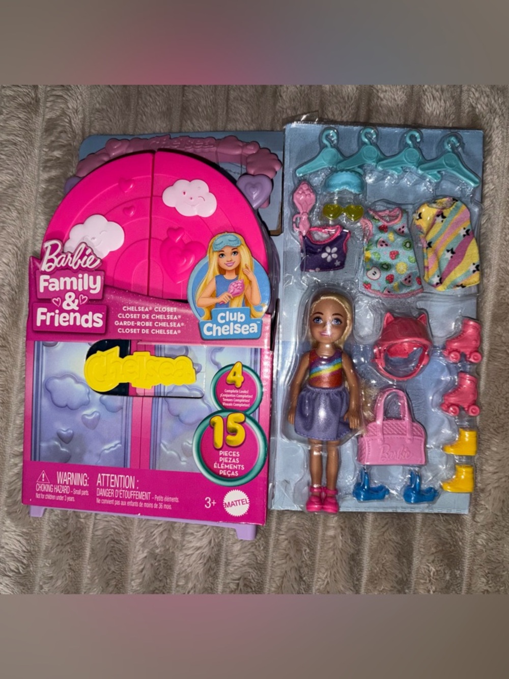 Barbie Family and Friends Chelsea Closet